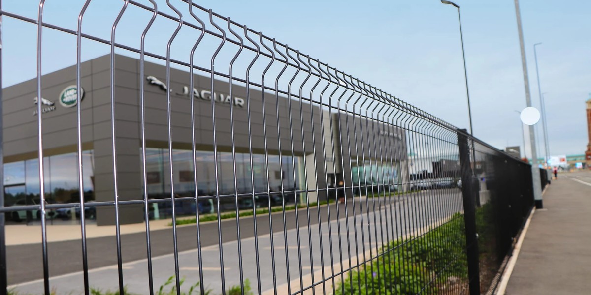 3D Fence product image showing structure and appearance