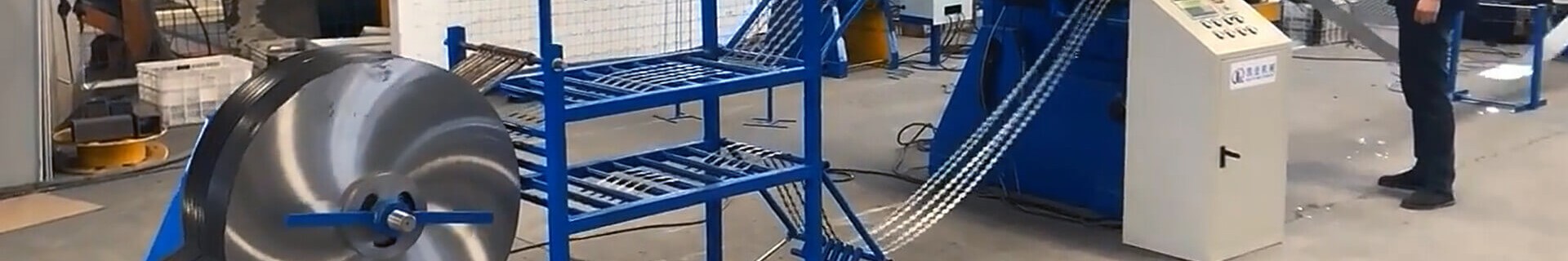 Razor Wire product photo showing the product structure