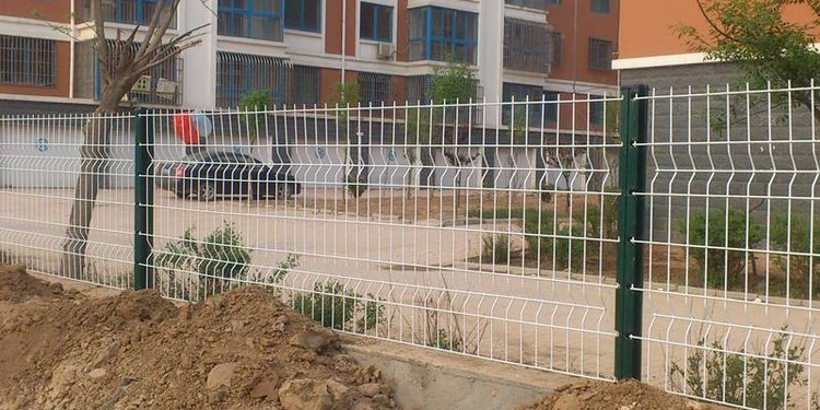 Industrial perimeter fence and security barrier